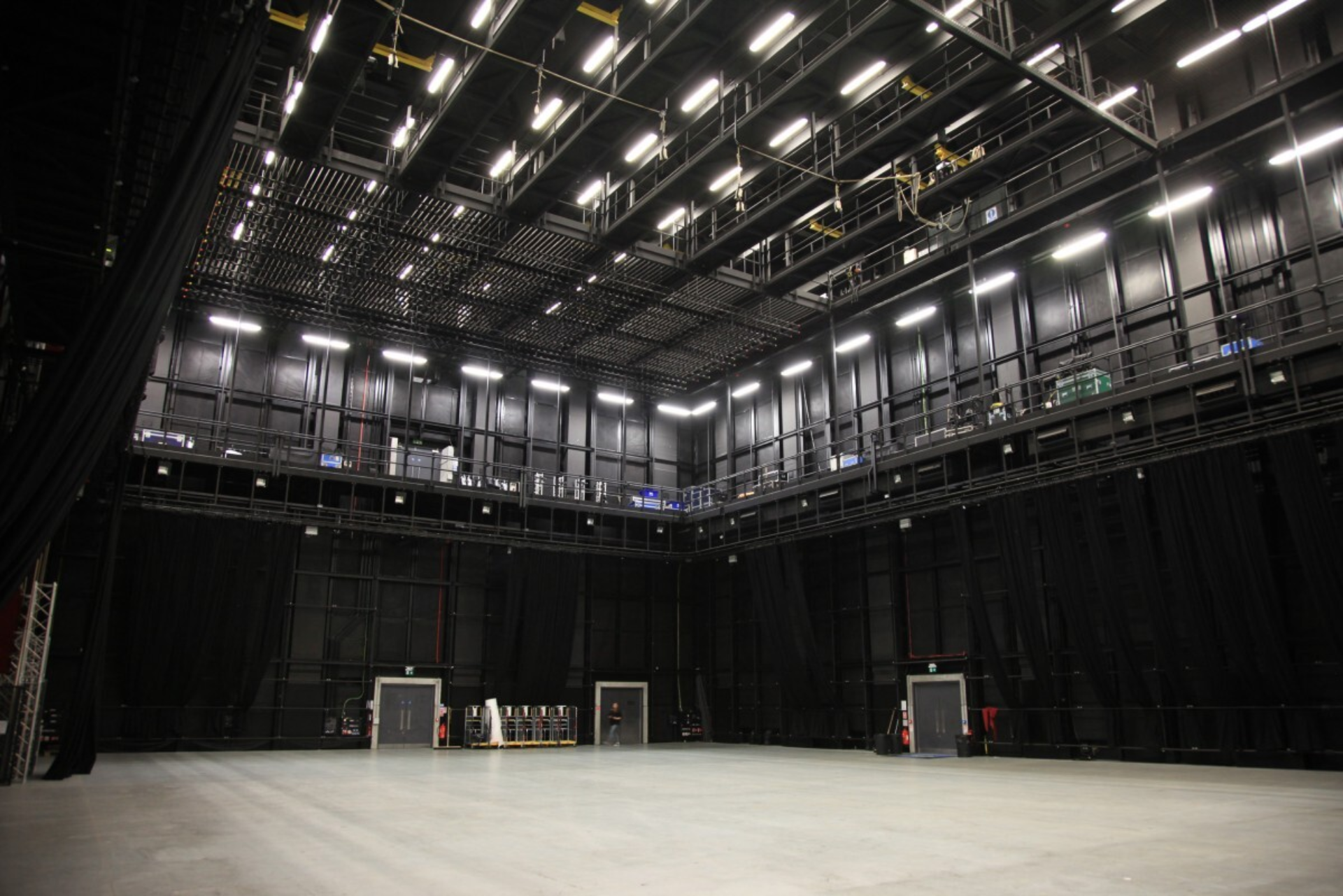 Studio 03 copy 3